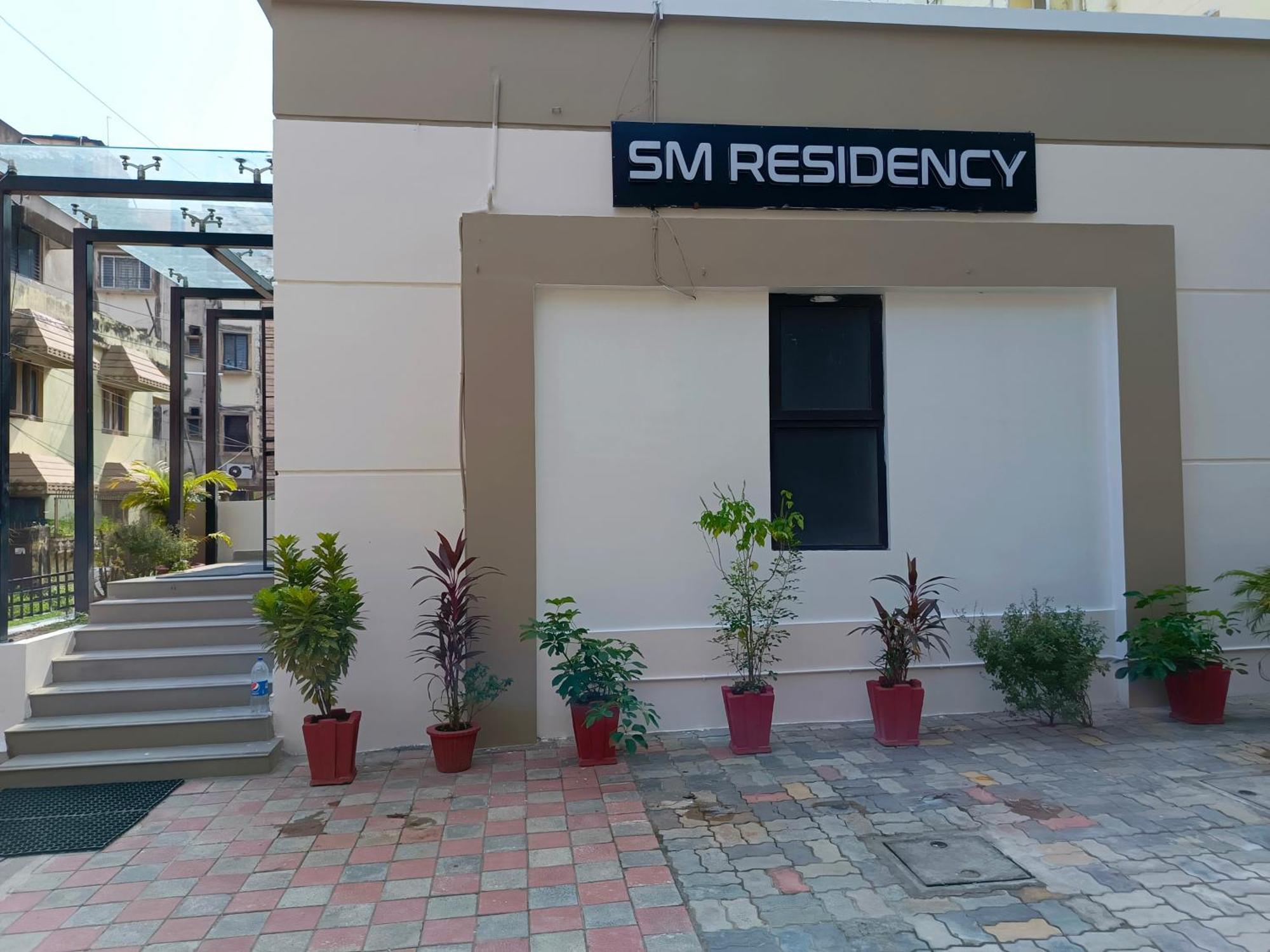 Sm Residency Hotel Bhuvanesvar Kültér fotó