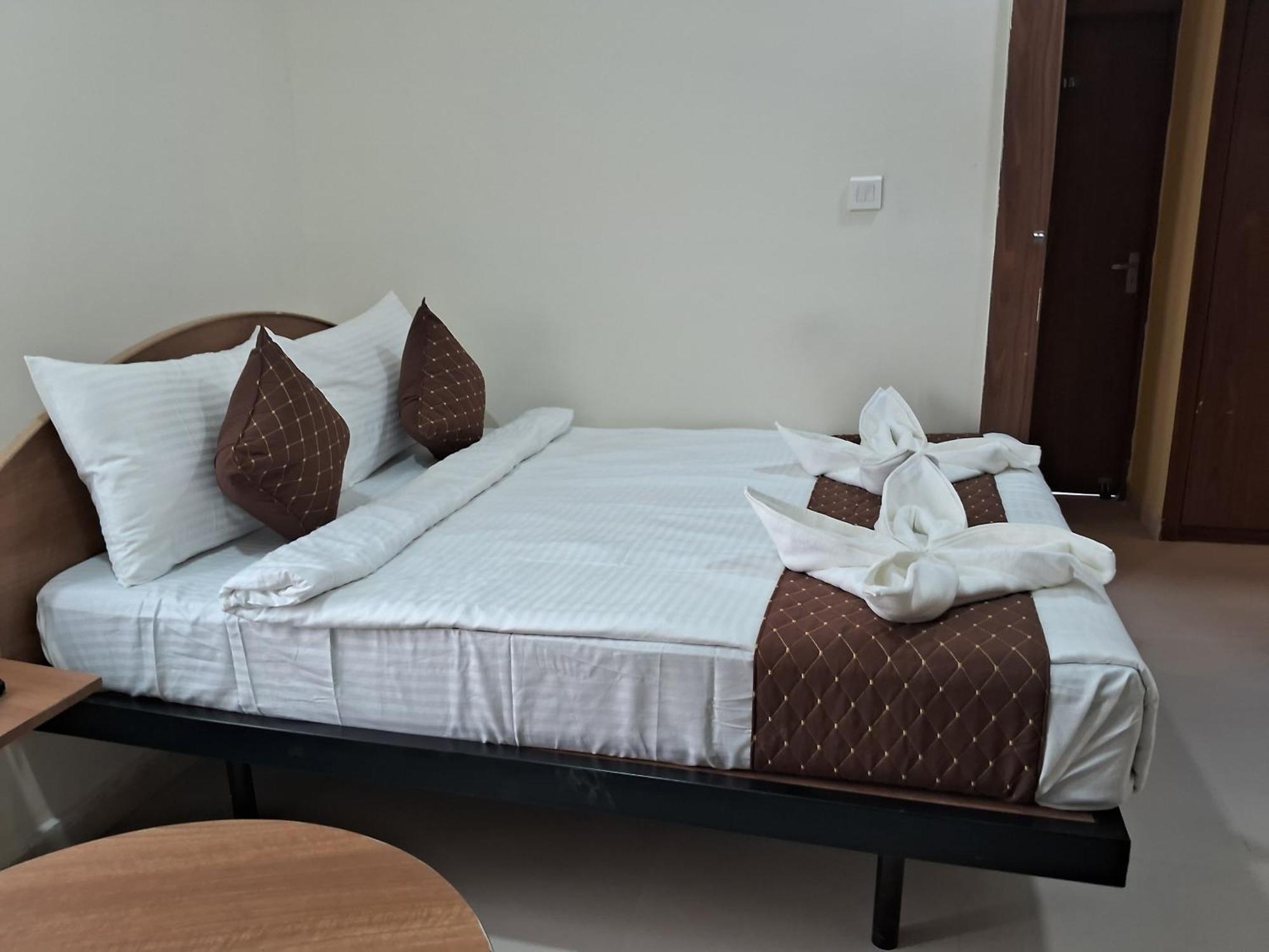 Sm Residency Hotel Bhuvanesvar Kültér fotó